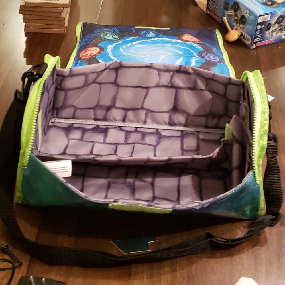 Skylanders travel bag